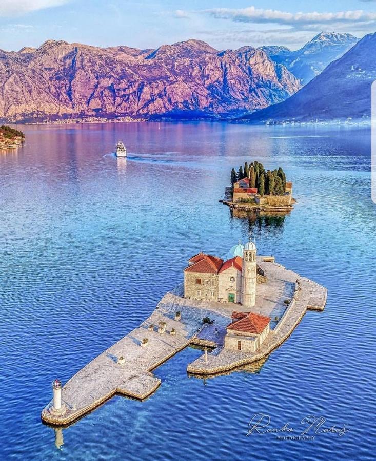 Old Stone Lalosevic * Kotor
